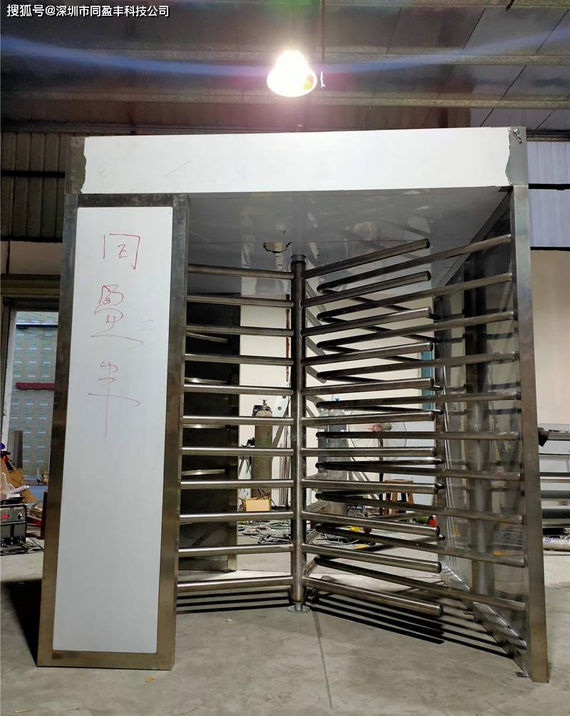 高铁站车站火车站单向旋转门