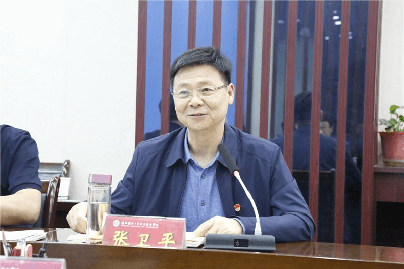 图/党委书记张卫平作表态发言反馈会上,刘江南代表巡回指导组对陕西