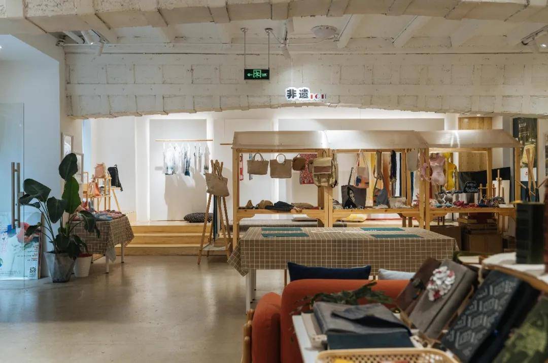 成都大街小巷中那些奇奇怪怪又可可爱爱的文创杂货铺