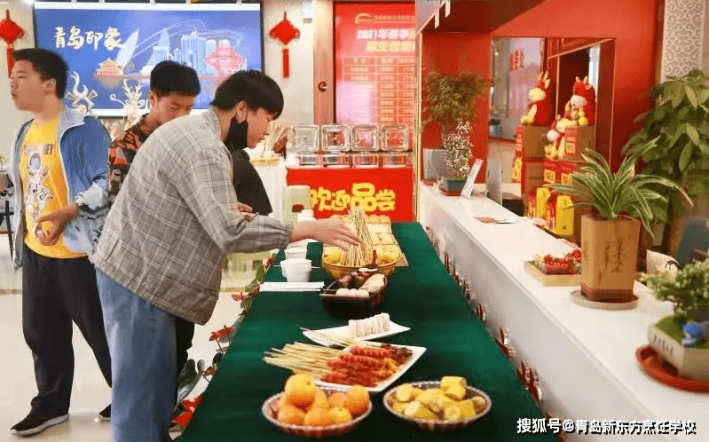 【技術院校選哪裡】青島新東方: 餐飲行業迅猛發展,烹飪職業教育前景