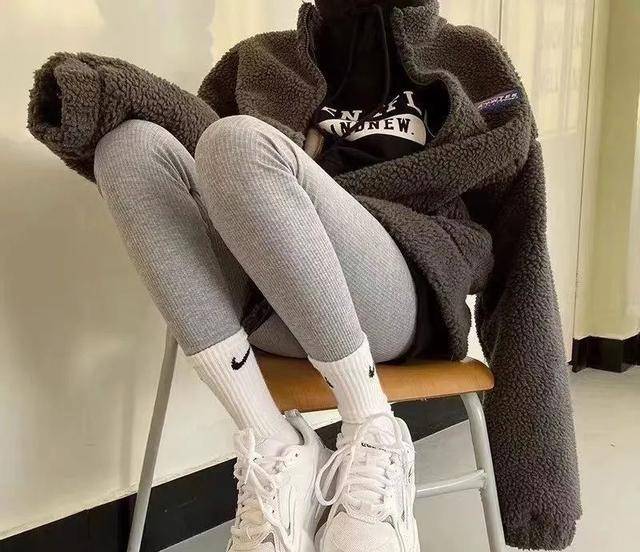 7b0d4ad7aa0342c9b1d2e2af5bae7427.jpeg