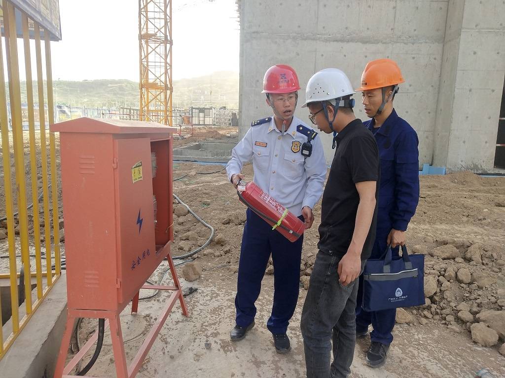 甘肅秦安:開展在建工地消防安全檢查 築牢夏季