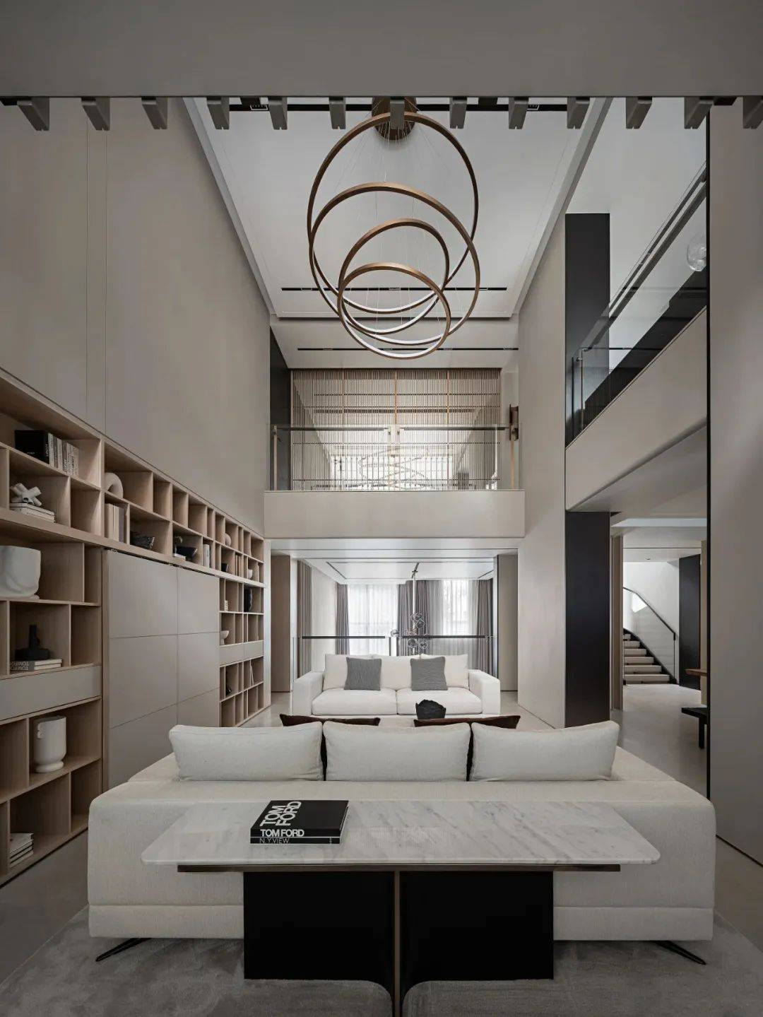 卡萨米卡意式整装家居挑高客厅设计大宅该有的气势