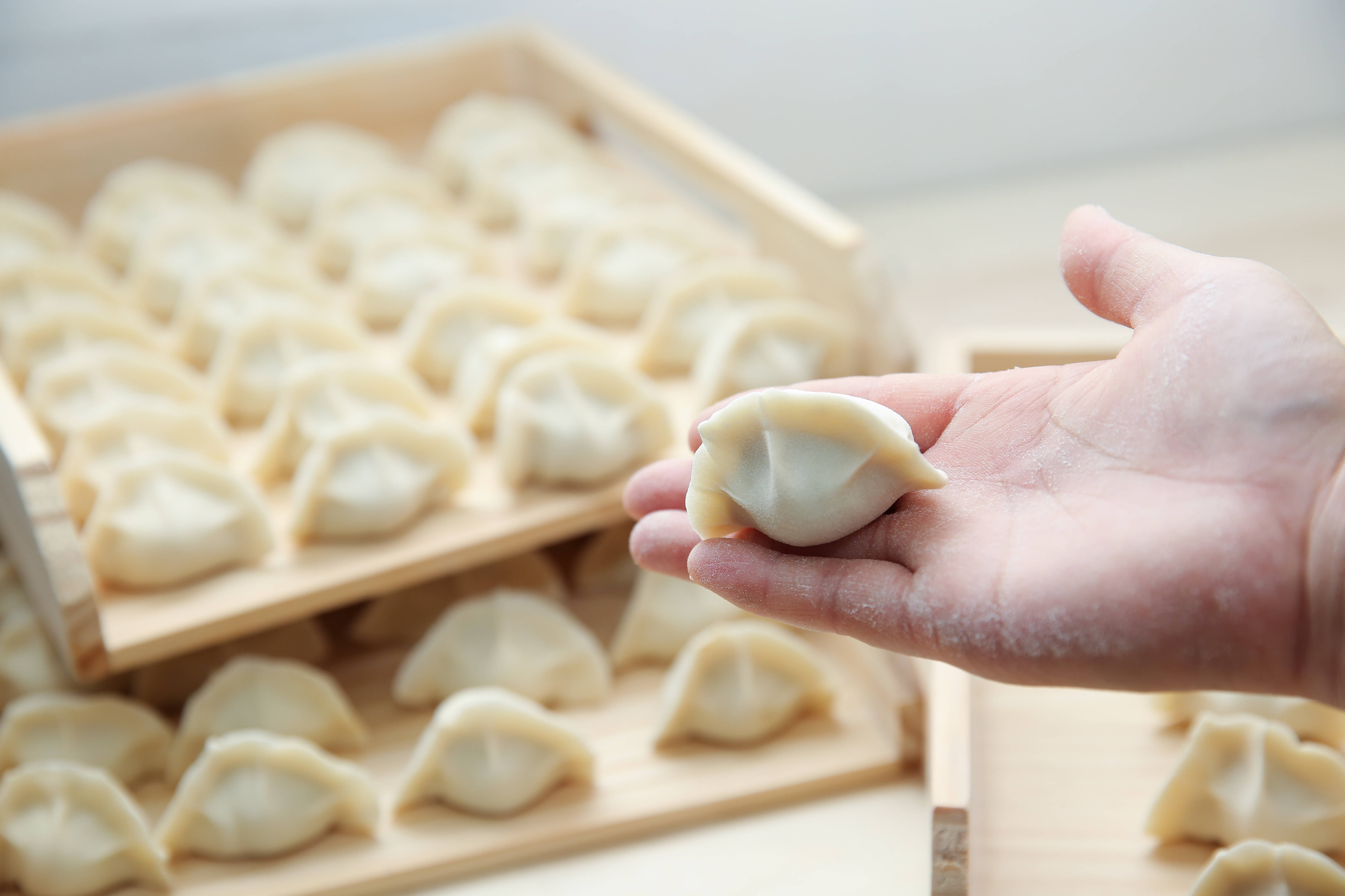 牛运霞虾仁水饺跨越整个南京都要来排队让吃货为它抓狂