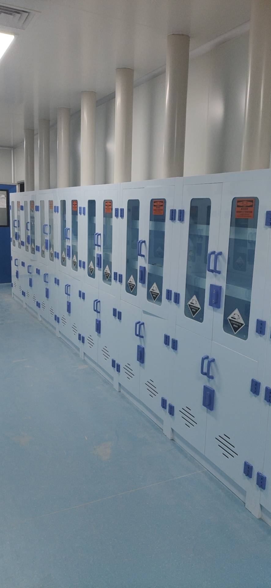 实验室药品柜的用途及材质有哪些?_物理化学