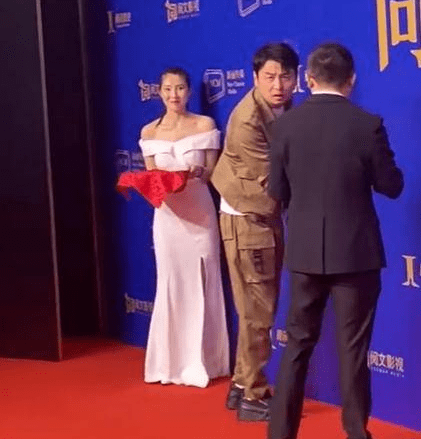 1271aea2a4314081a18658bbfc8f4ec8.png