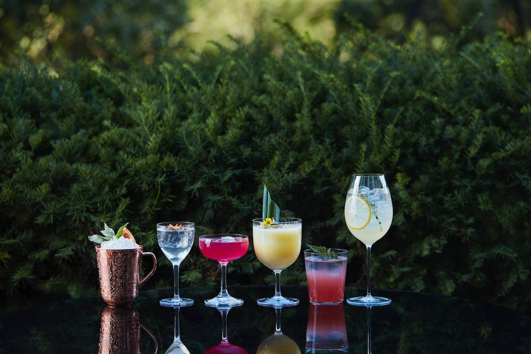 原创夏意盎然北京宝格丽酒店户外露台laterrazza新推夏日鸡尾酒