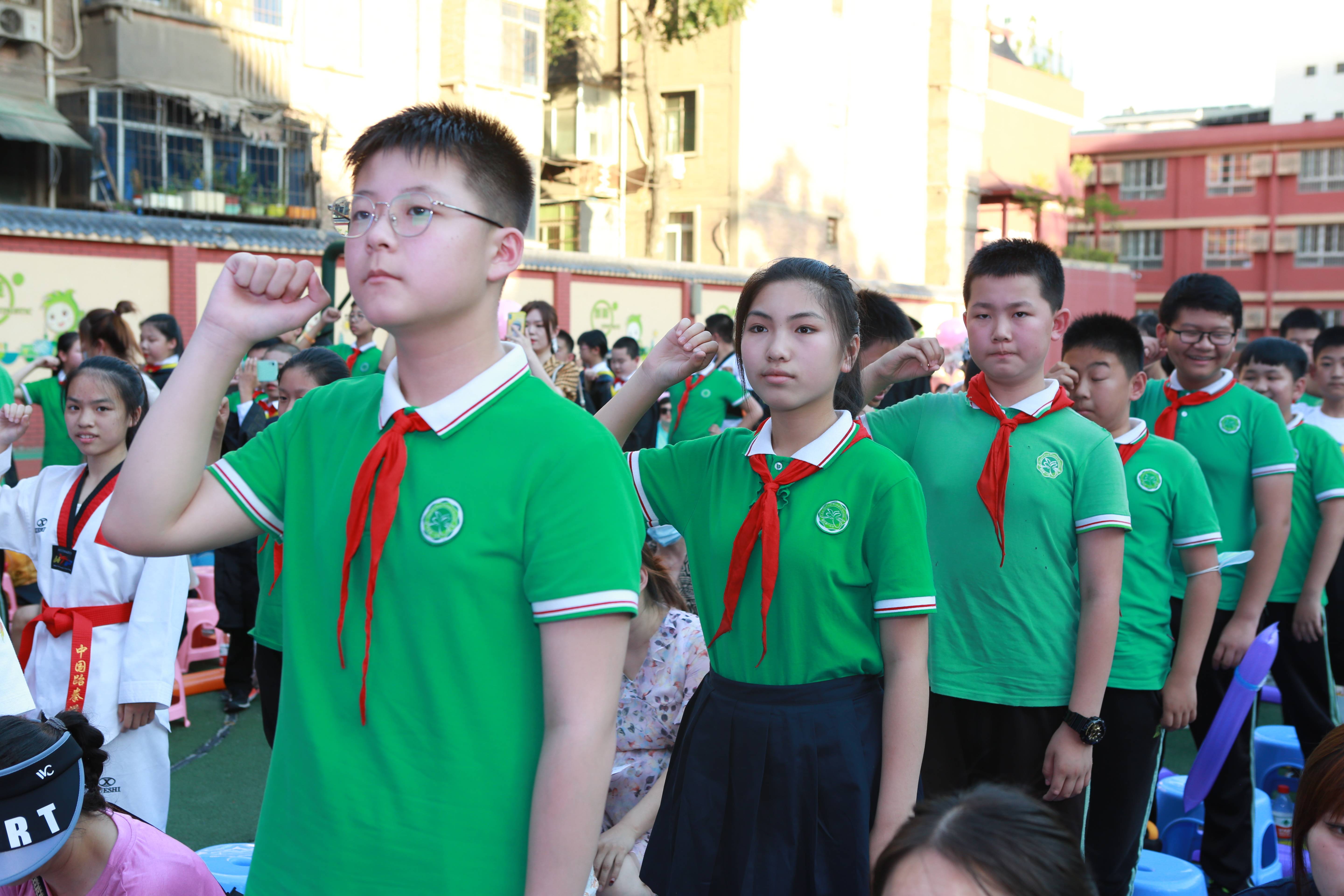 "情系一小 筑梦远航"西关第一小学隆重举行2021届学生毕业典礼