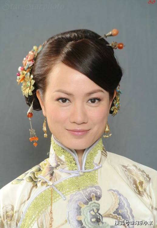 简慕华17年tvb生涯成金牌绿叶41岁毅然离巢年纪大又如何