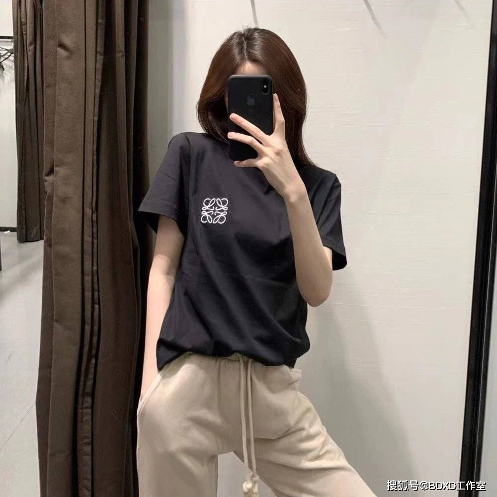 黑色|LOEWE罗意威经典基础logo刺绣短袖T恤