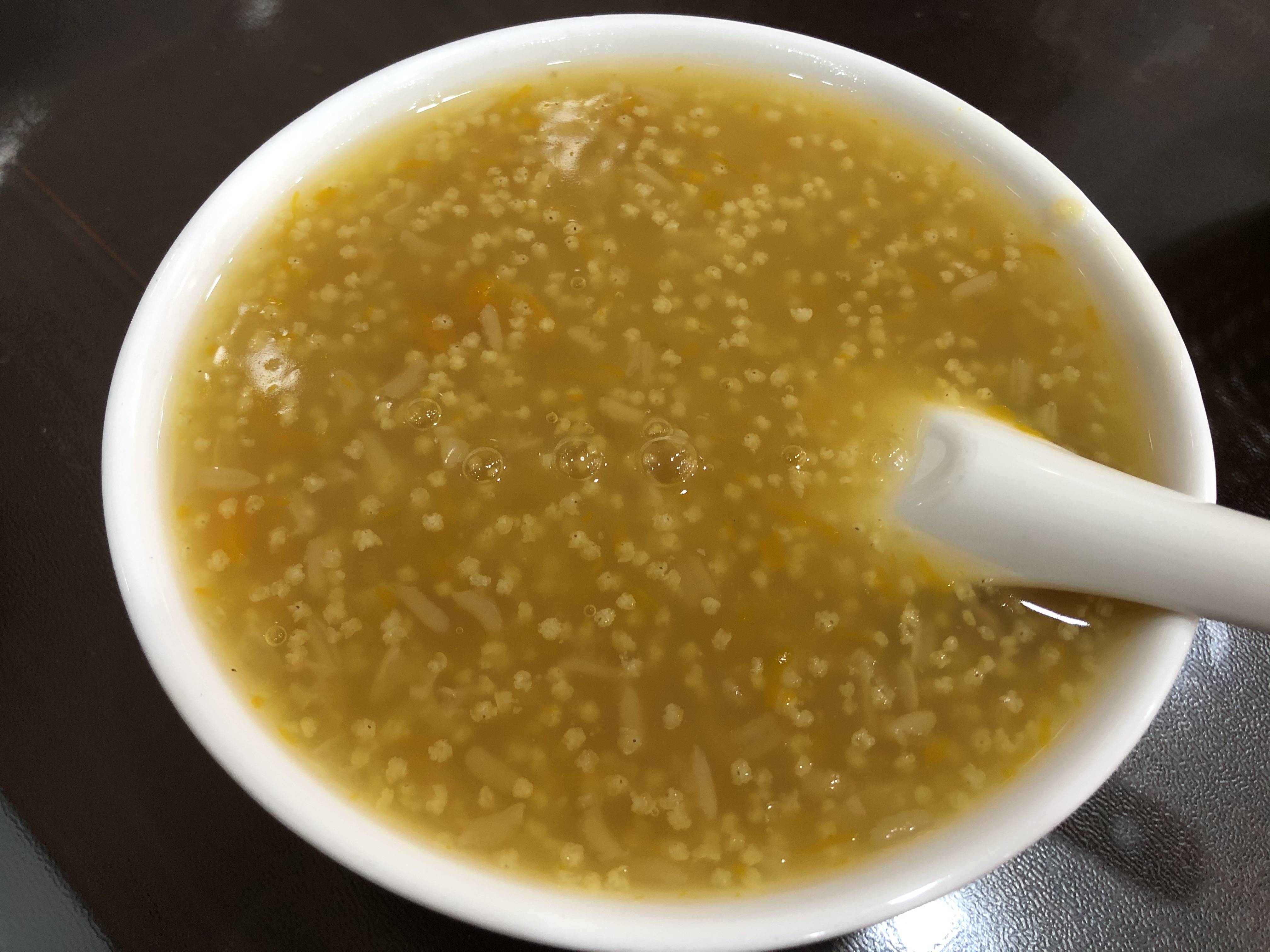 原创安阳朋友第一次郑州喝胡辣汤7元一碗直呼这也太贵了吧