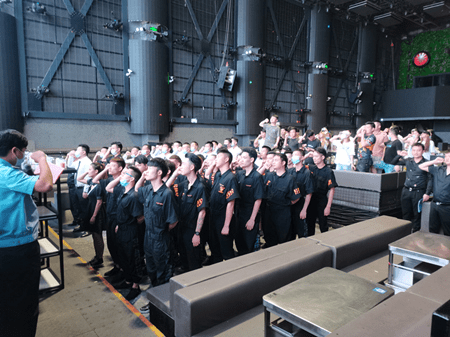 "认识毒品,远离毒品"——坦洲公安禁毒宣传走进辖区娱乐场所edc酒吧