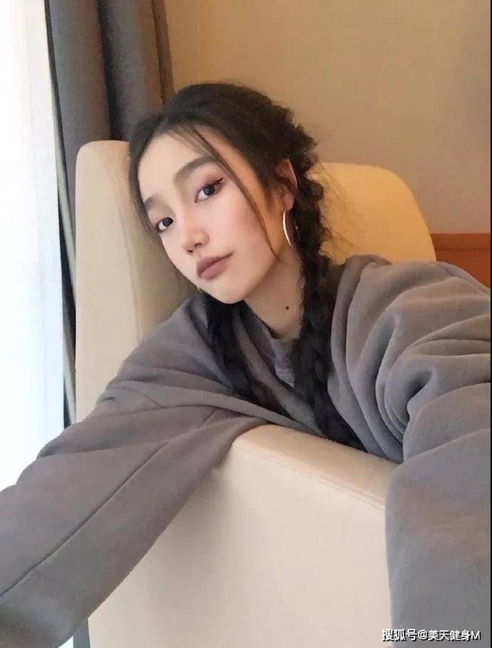 哇塞！上海健身女神身材有多撩？蜂腰翹臀，太漂亮了！ 健身減肥達人 第3张