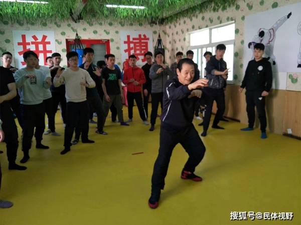 义务收徒45年,72岁变"网红"——记中国跤传承人刘清海