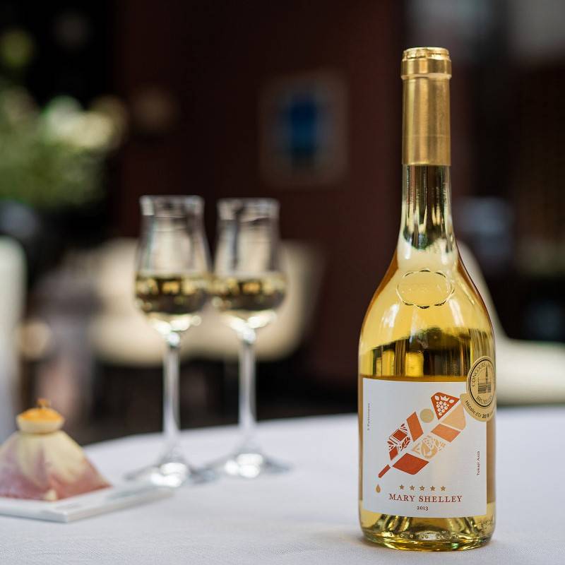 葡萄|口味偏甜的葡萄酒叫什么?