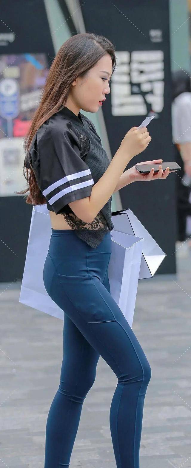 整体|时尚成熟的打底裤穿搭年轻有气质,修身塑形提气质,气质不凡