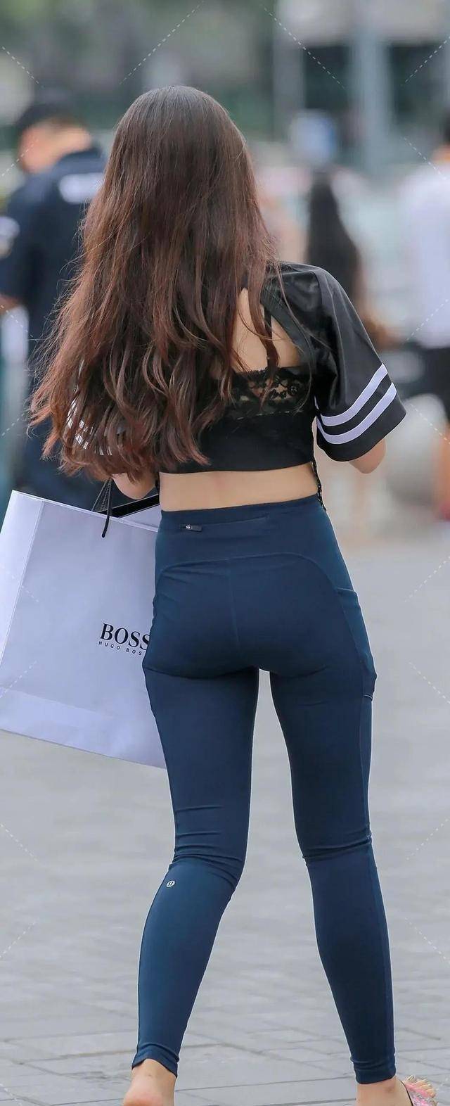 整体|时尚成熟的打底裤穿搭年轻有气质,修身塑形提气质,气质不凡