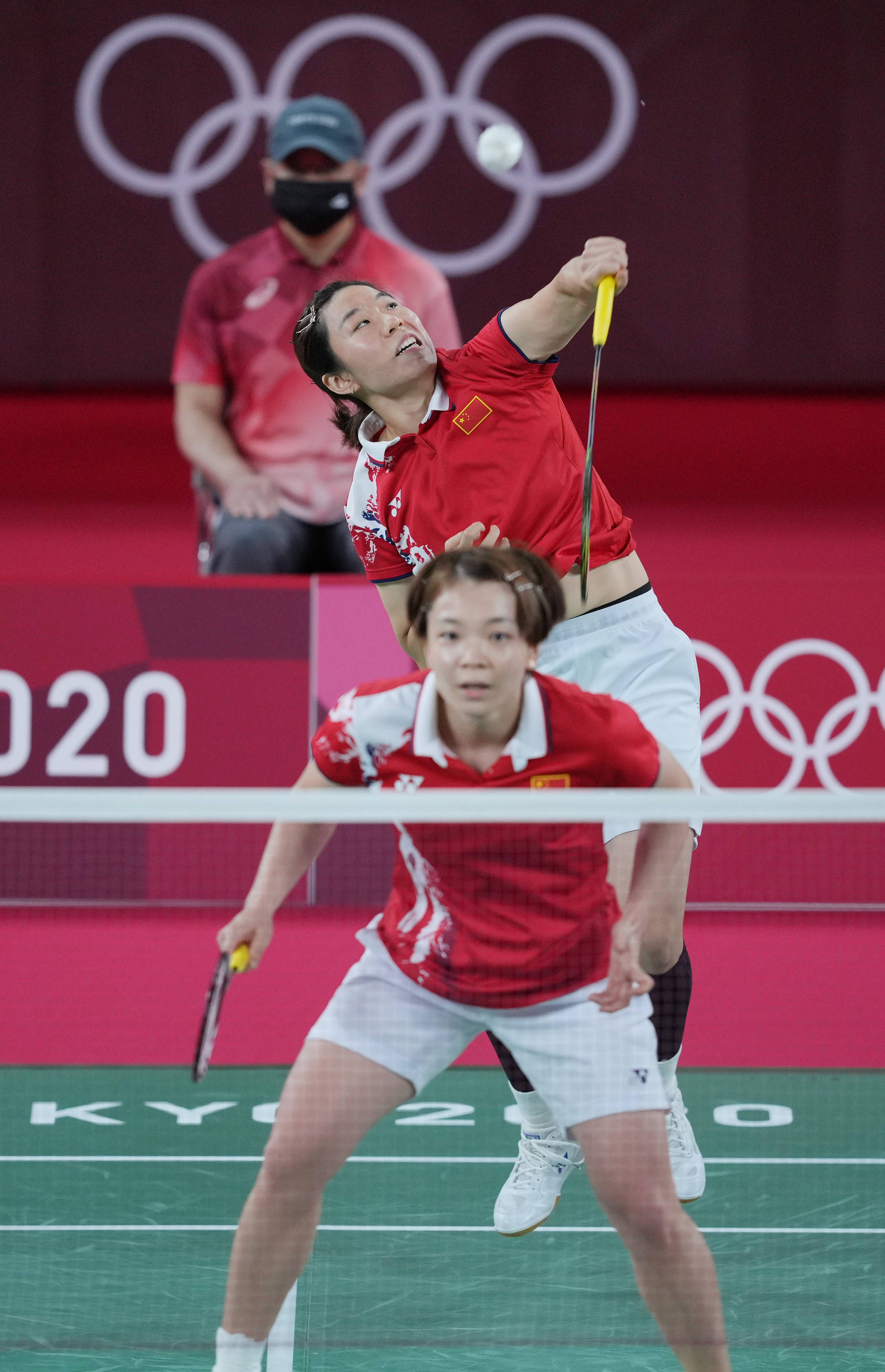 1/ 12 北京时间8月2日,2021年东京奥运会羽毛球比赛继续在东京武藏野