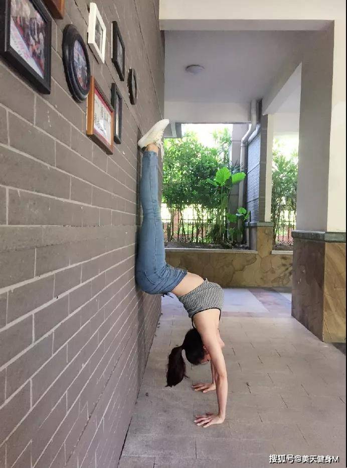 連劉強東都被吸引的蔣娉婷，擁有什麼魔鬼身材？網友：我看酸了 健身減肥達人 第6张