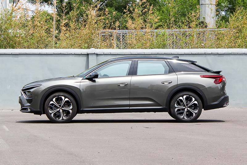 预售14371867万元东风雪铁龙凡尔赛c5x开启预售