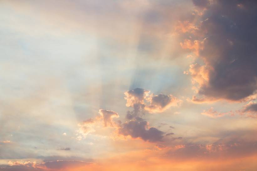 父亲|36岁香港男星周柏豪官宣二胎得子,怀抱儿子眼神温柔