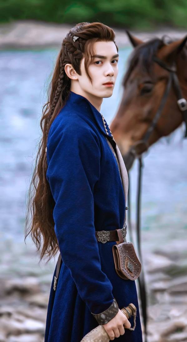 邓伦的旭凤丁禹兮的韩烁邱士纶的慕谨言都太讨喜了