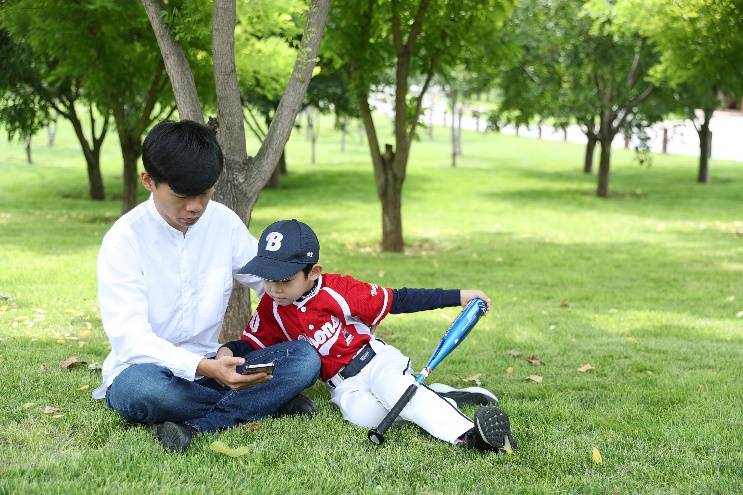 《一家人、一辈子、每一天：九岁的喜马拉雅逐步呈现独特精神食粮》