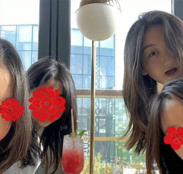 身材|王菲女儿晒闺蜜照，15岁的李嫣聚会犹如名媛聚会