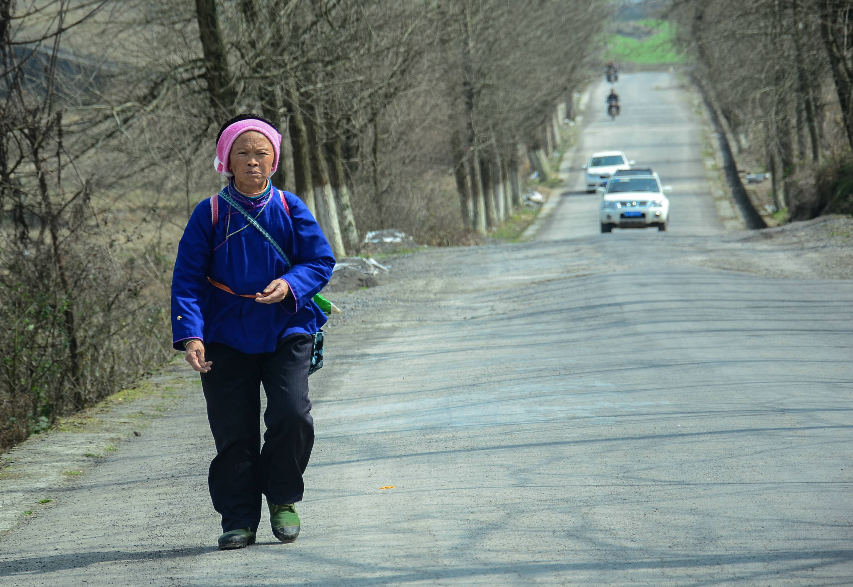 原创2014年拍摄贵州省黔南布依族苗族自治州少数民族赶集