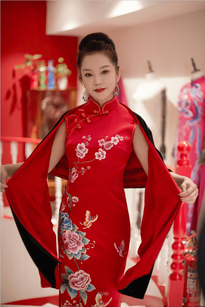 花艳|金扣子旗袍 红艳，花艳，人更艳