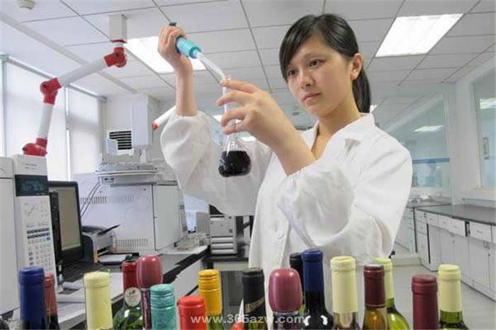 基础课建设 大学化学 组团队育名师 以改革砺人才 西安交通大学新闻网