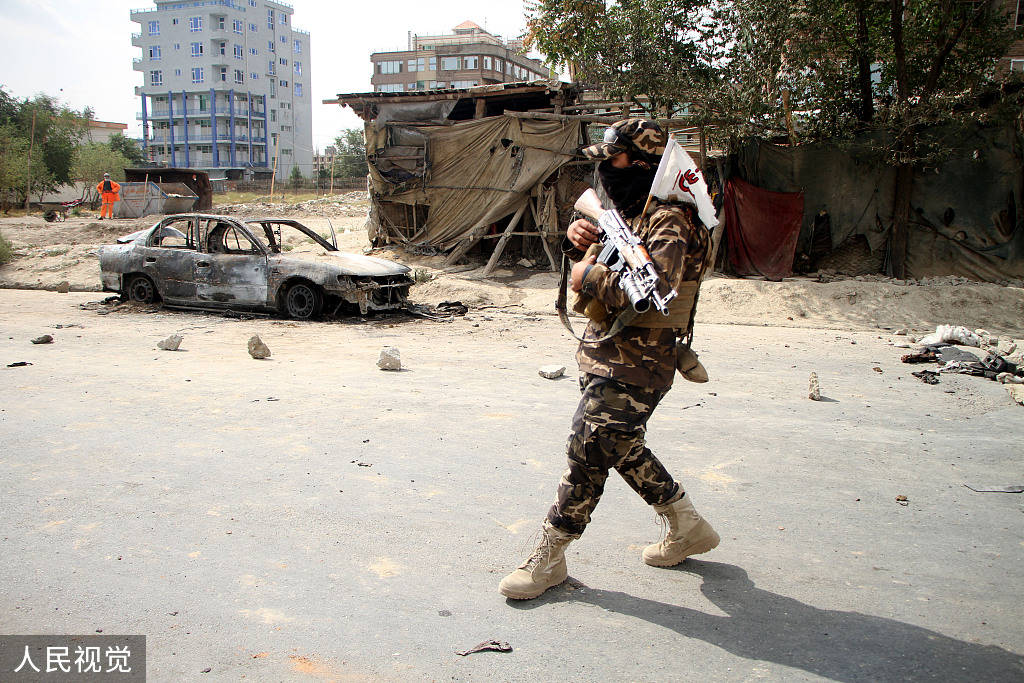 8月30日,喀布尔国际机场遭火箭弹袭击.