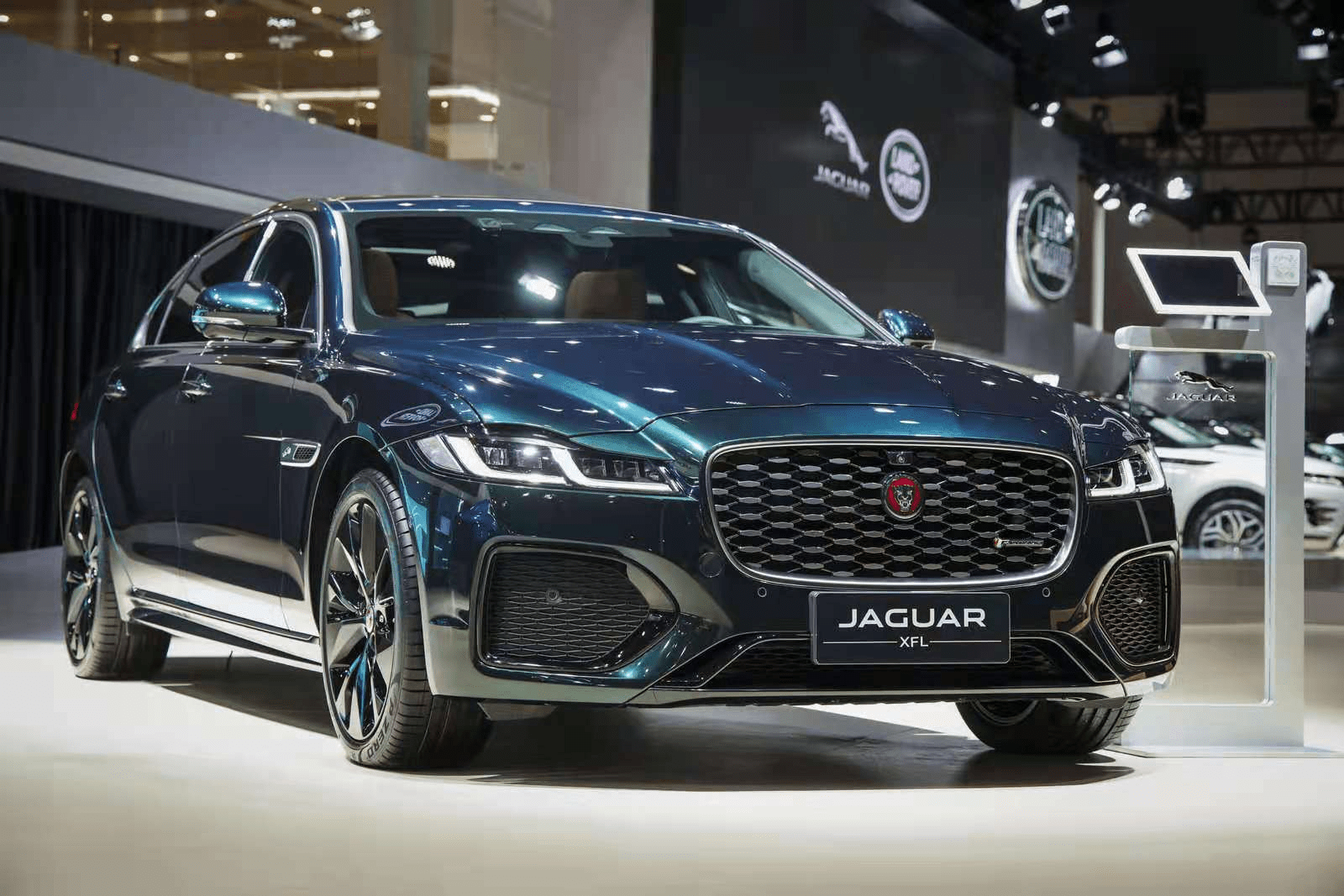 看奇瑞捷豹路虎如何玩转电气化