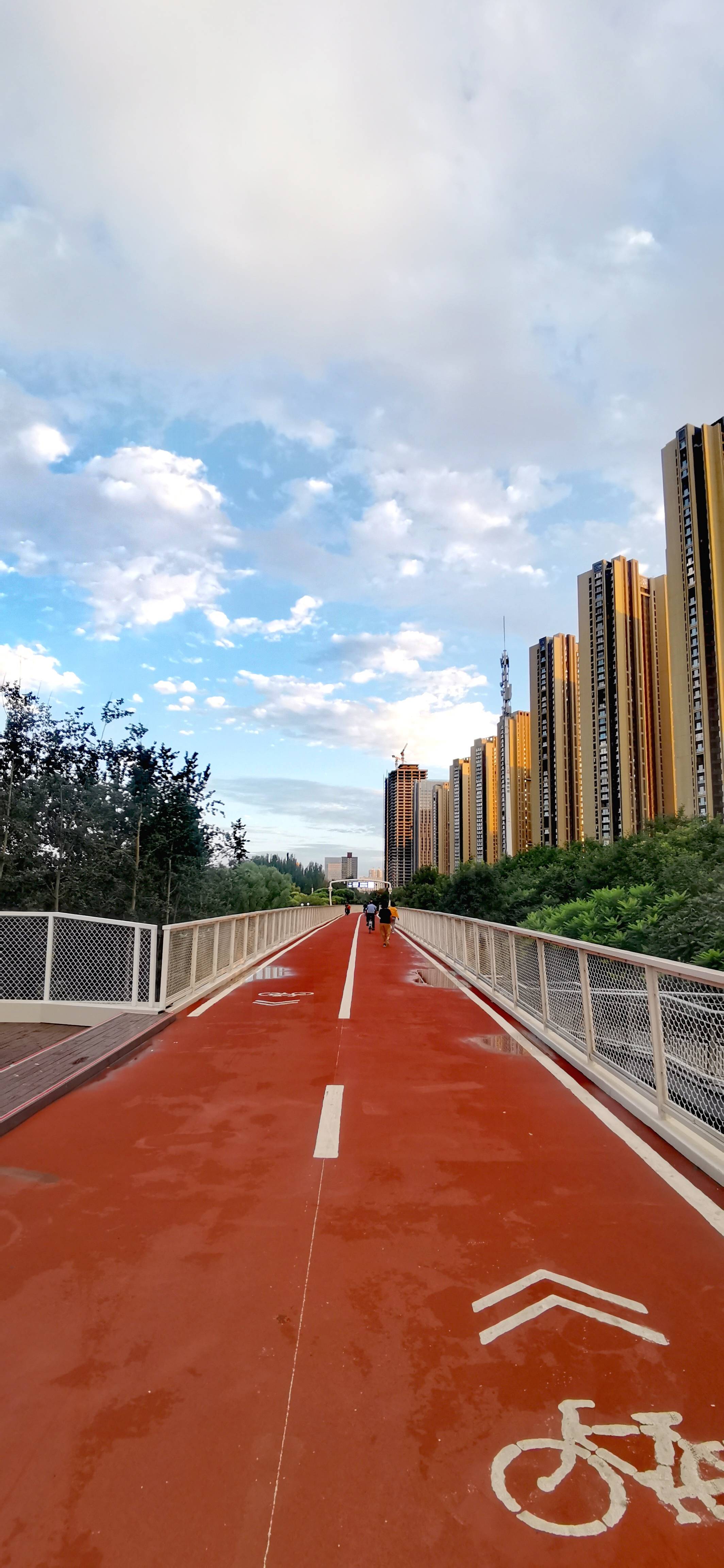 太原滨河自行车道图片