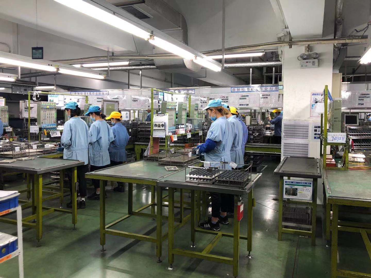 广州打工,年轻人进哪种工厂月薪有希望上八千