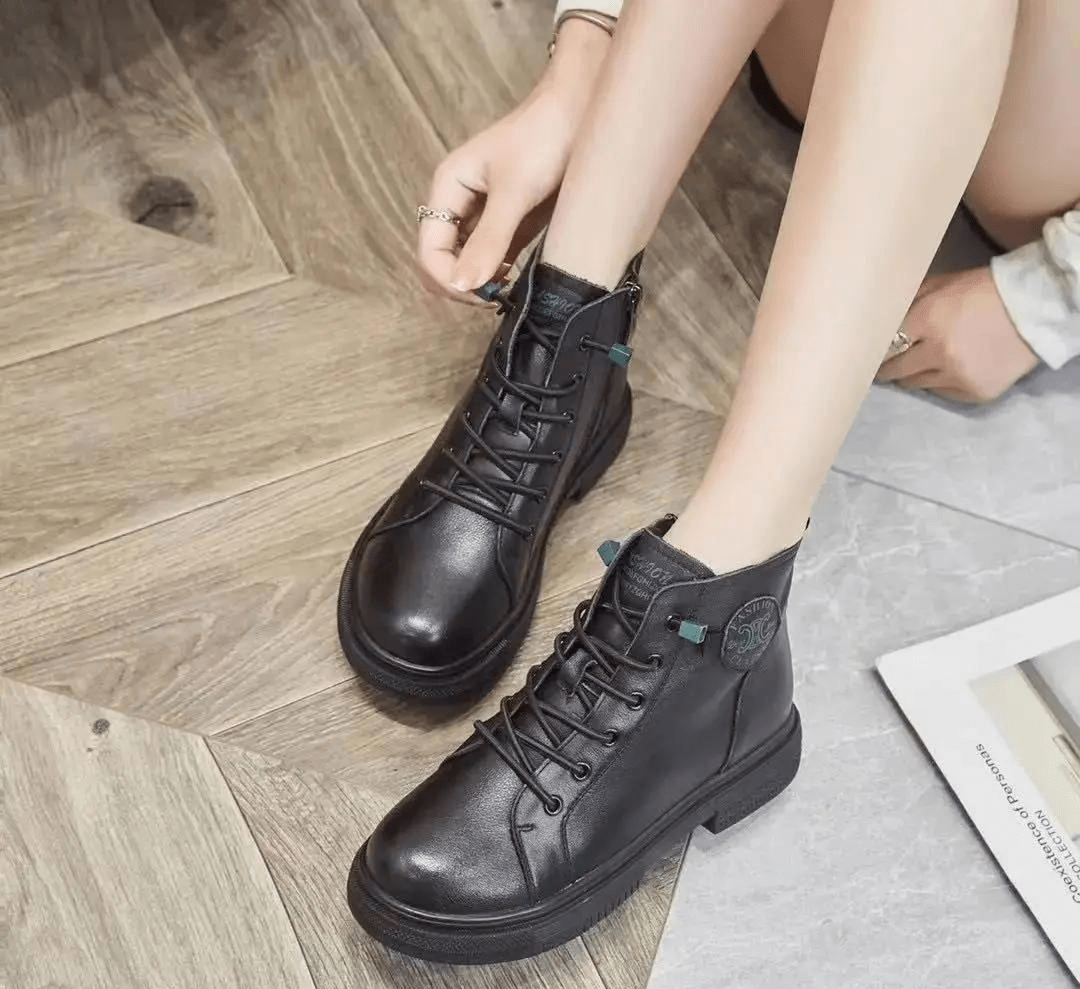 slom|Cog·slom可色｜时髦女孩都在穿的秋冬鞋子清单