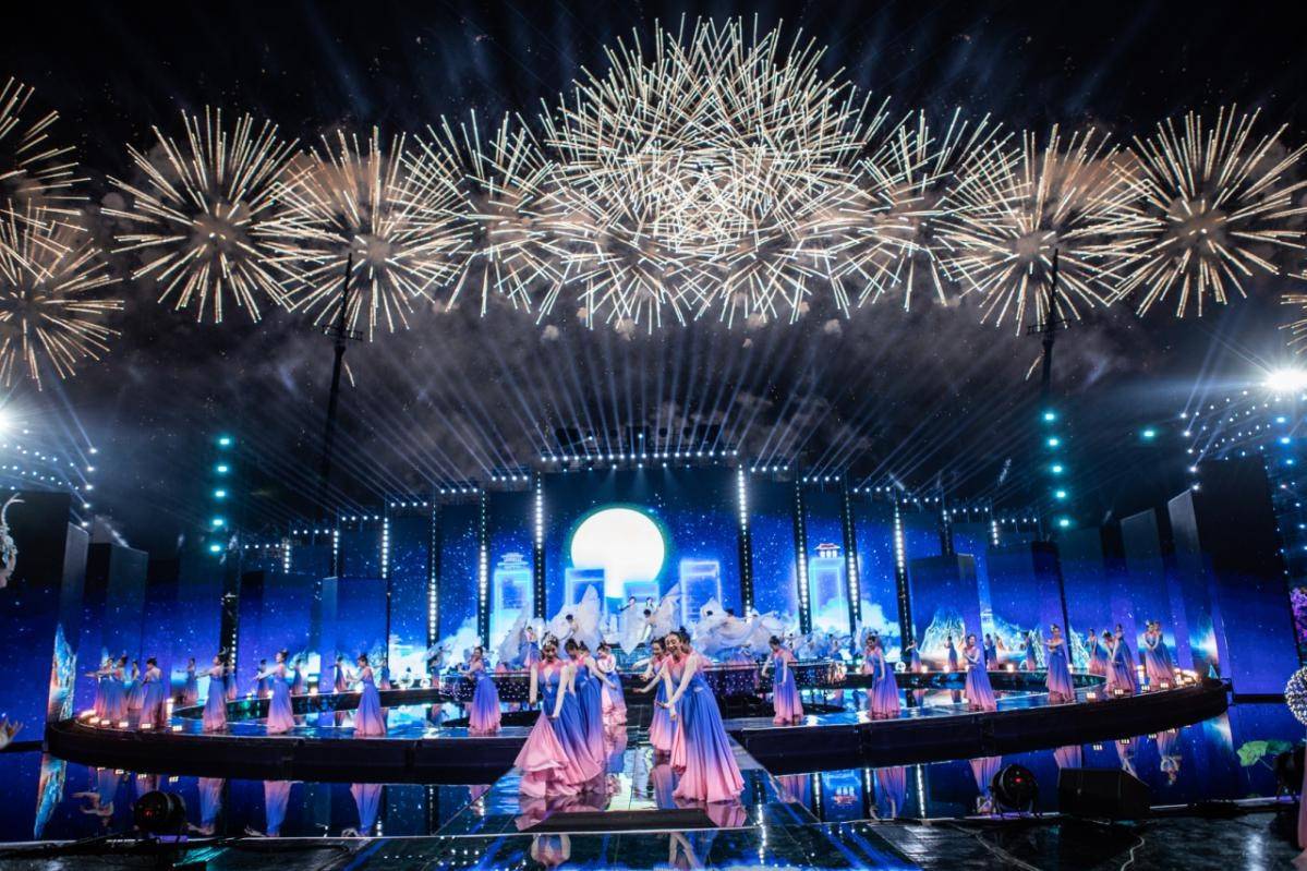 用开盲盒的方式打开2021总台中秋晚会是什么画风?详情戳