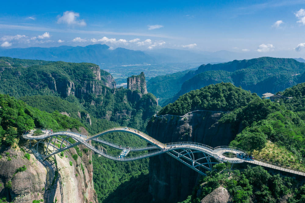 国庆去哪玩来台州神仙居看大自然鬼斧神奇还是浪漫爱情打卡地