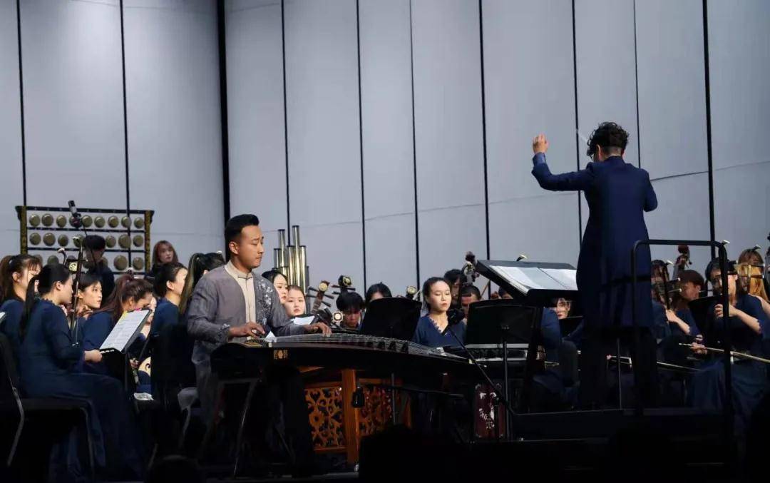 因筝而热爱,揭秘你所不知道的邓翊群_古筝