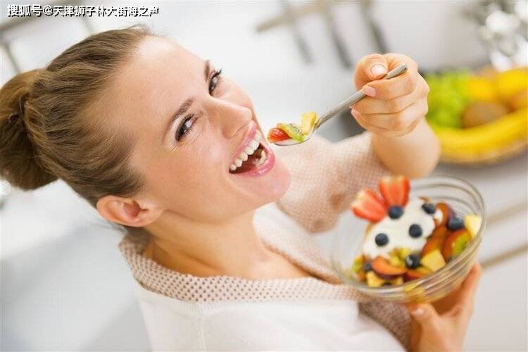 怎么才能控制住食欲 d7050fc0e4734e8a84dca8fb1e5916b8.jpeg