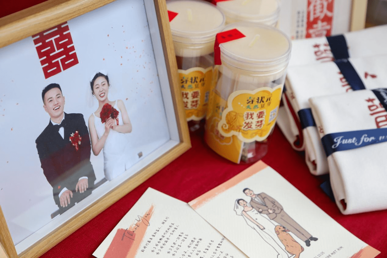 宾朋别出心裁！婚礼现场，芽状元发芽罐“变身”伴手礼惊艳亮相