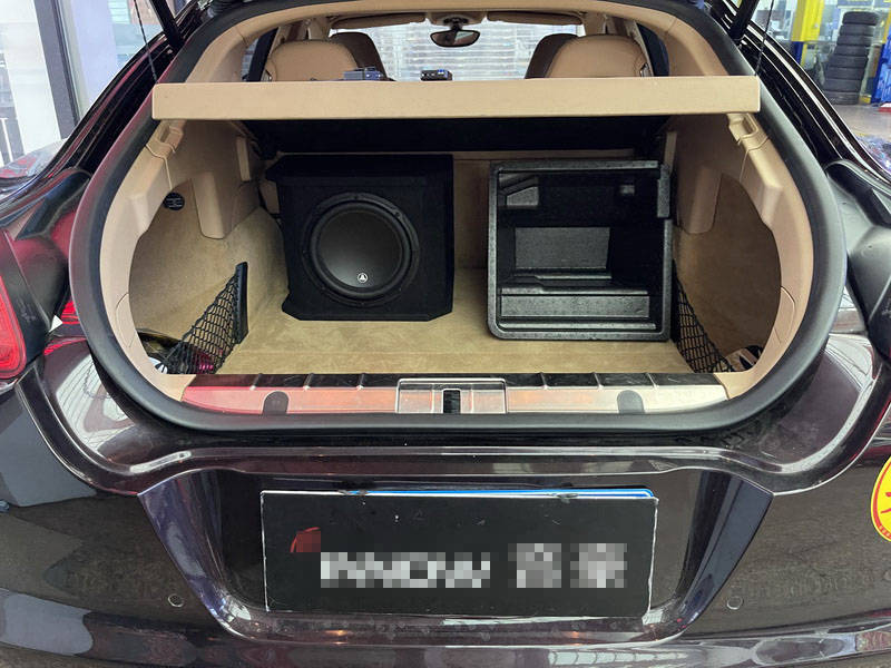 好听好享受保时捷帕拉梅拉汽车音响改装德国彩虹slproc360三分频