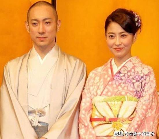 男星妻子患癌离世 一直以好老公示人的他 却在24小时内约会两女 市川