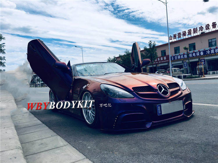奔驰slk200slk350slk55改装rowen大包围狼烟尾翼侧裙排气前后杠