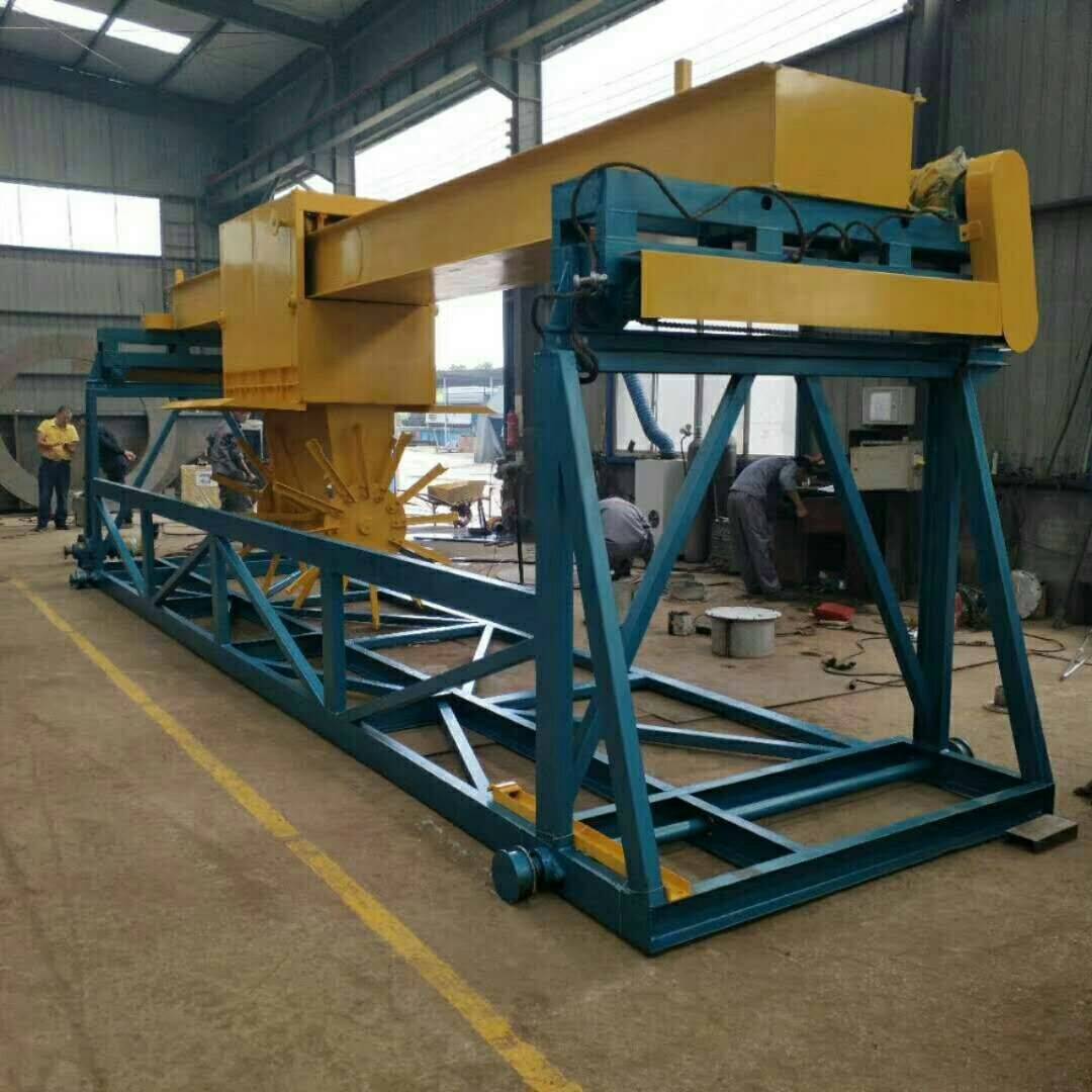 粪污处理设备槽式航车翻抛机的特点简介