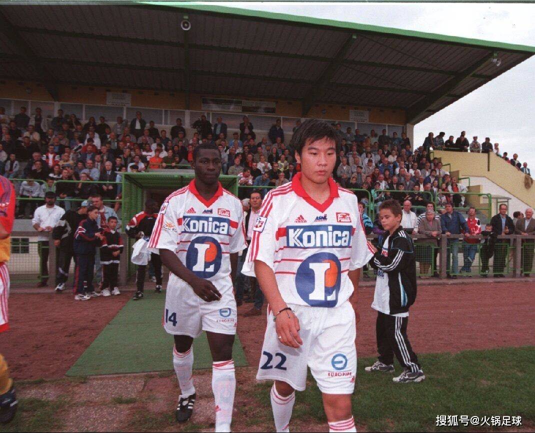 9月4日,刚刚抵达法国两天的李金羽就随南锡队参加了一场热身赛,对手是