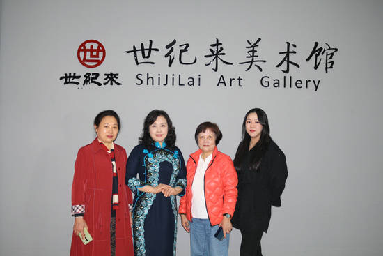 当代知名书画家杨争庆艺术回顾展在世纪来美术馆隆重开幕