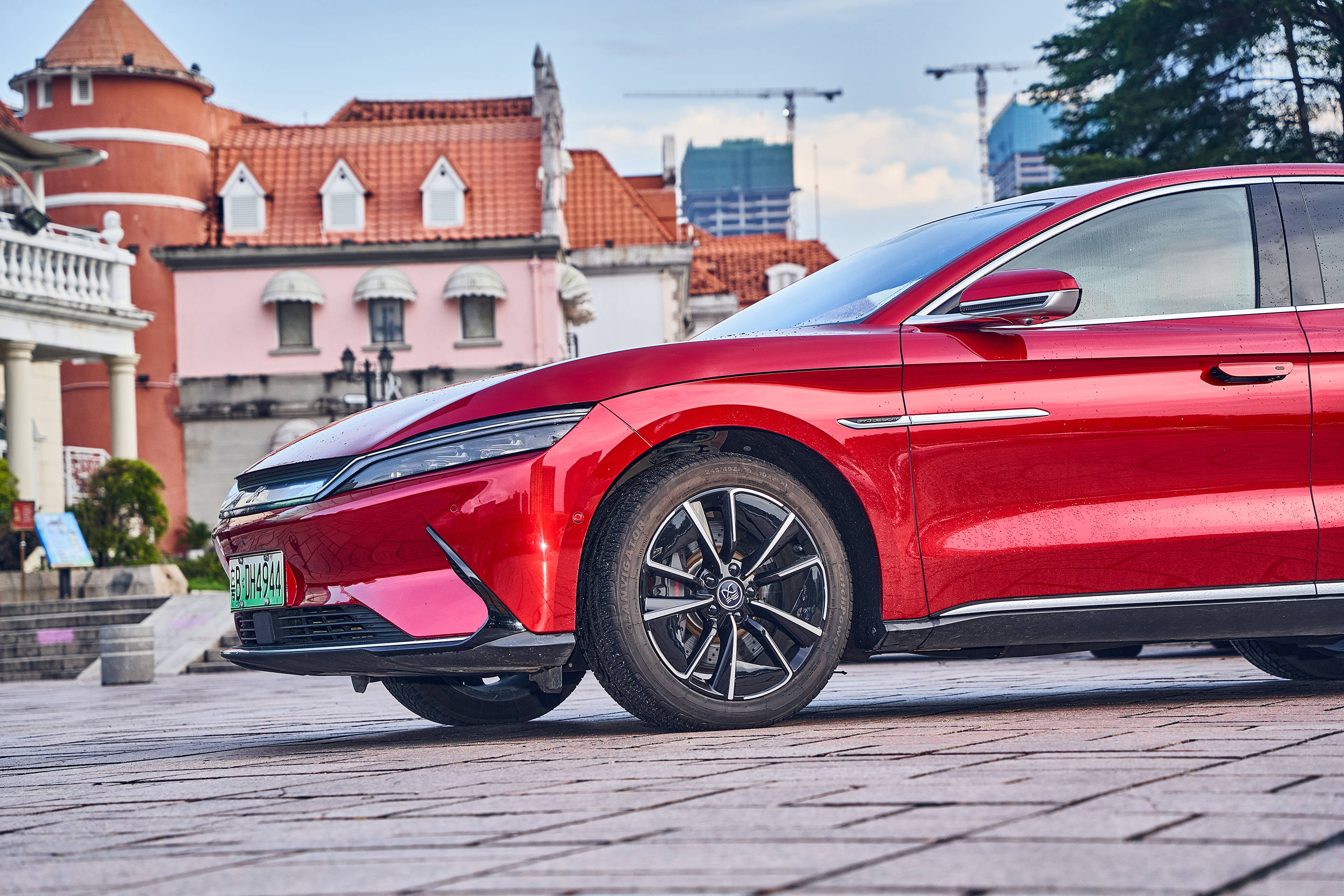 试驾高性能旗舰版比亚迪汉ev电动车深圳周游行纪