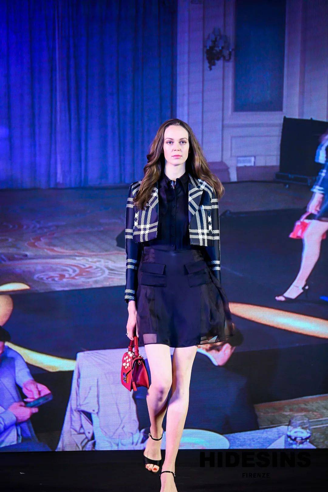 品牌 意大利新锐奢侈品牌Hidesins 中国首店在华贸购物中心盛大开业