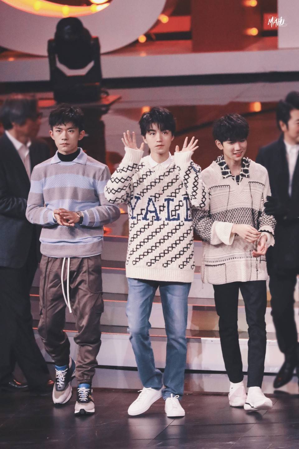 电影|小崔爱吃瓜：TFBOYS，刘昊然，吴宣仪，赵露思，王安宇